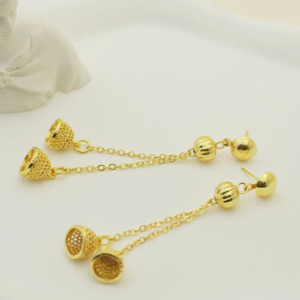 24K gold-plated two-piece jewelry set, Dubai jewelry, India, twisted geometric necklace earrings, bridal party gift